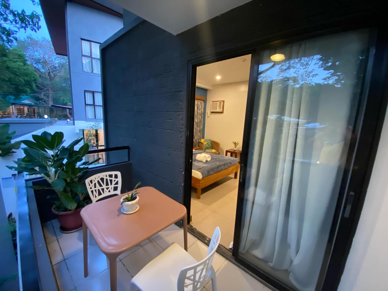 SUITE ROOM WITH PRIVATE BALCONY