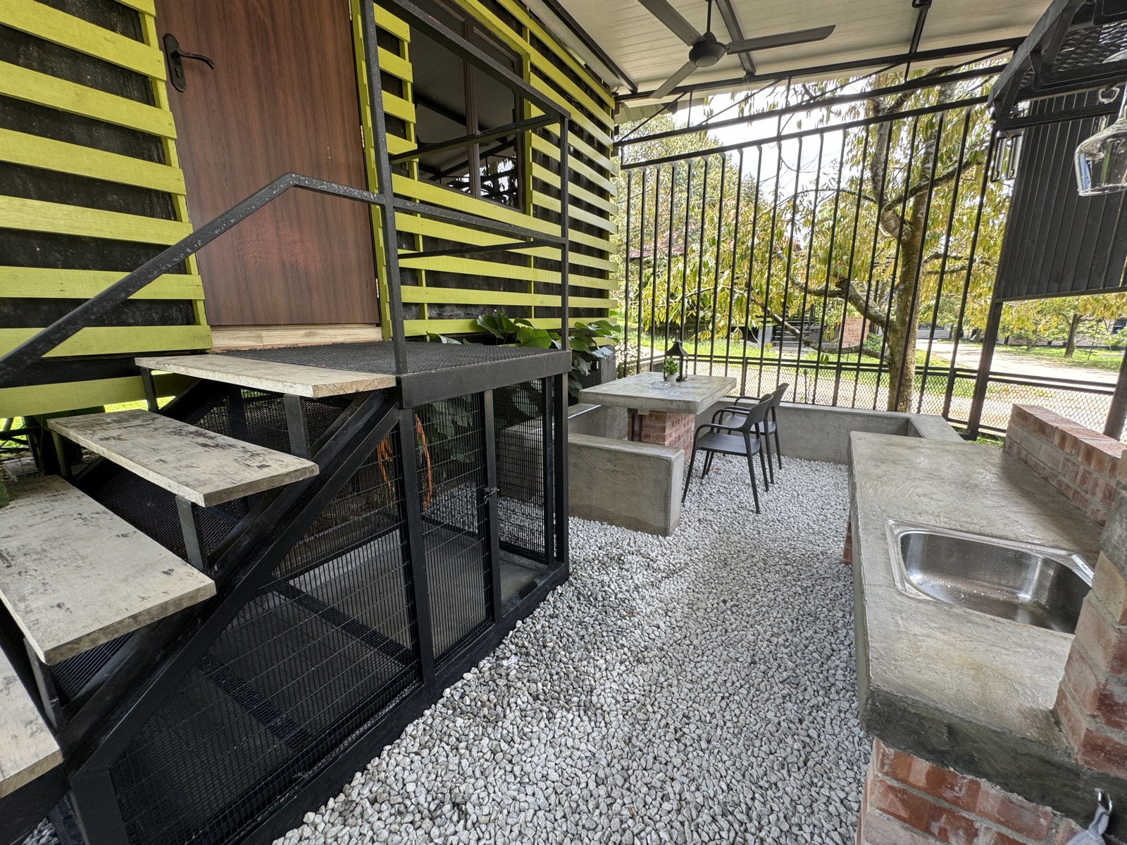 Pet-Friendly Chalet