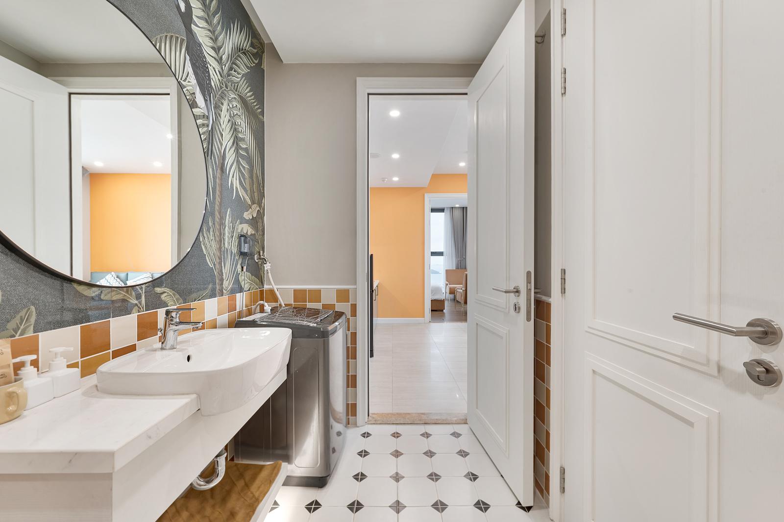 2BR Apartment - Ocean & Fireworks View