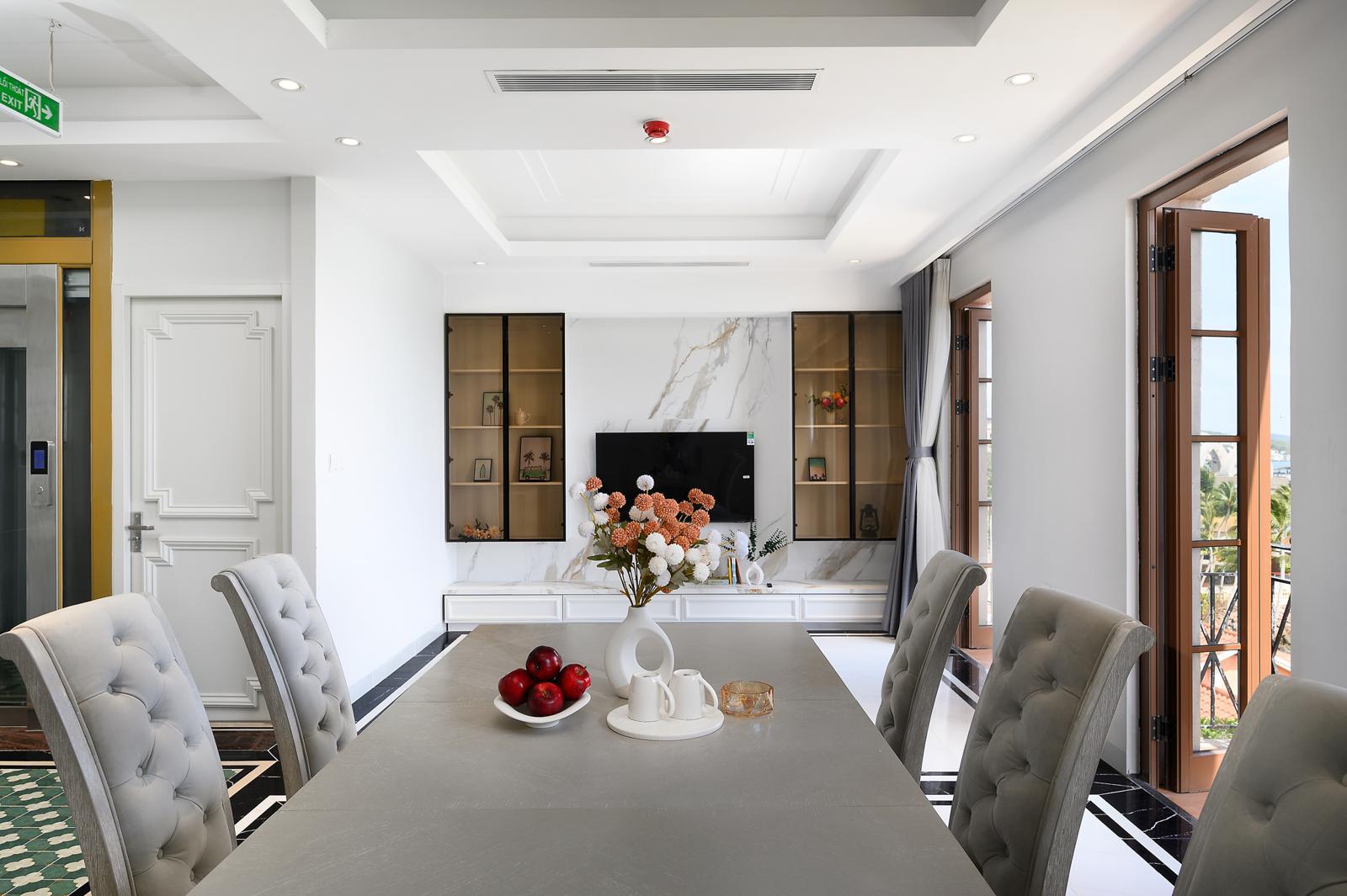 ELYHAVEN - Haven Penthouse