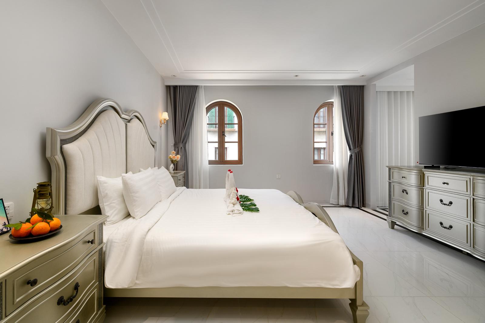 ELYHAVEN - Ocean Eyes Suite