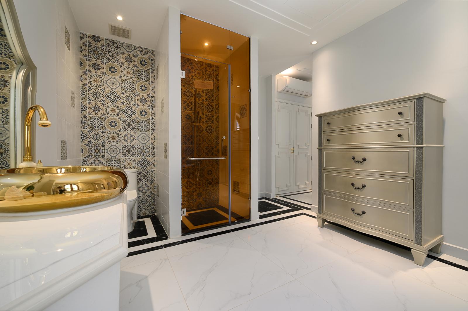 ELYHAVEN - Nord King Suite