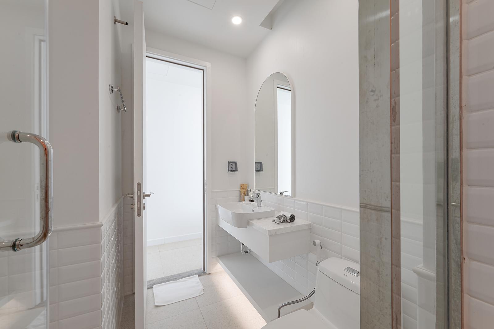 2BR Apartment - Panorama Ocean & Fireworks View