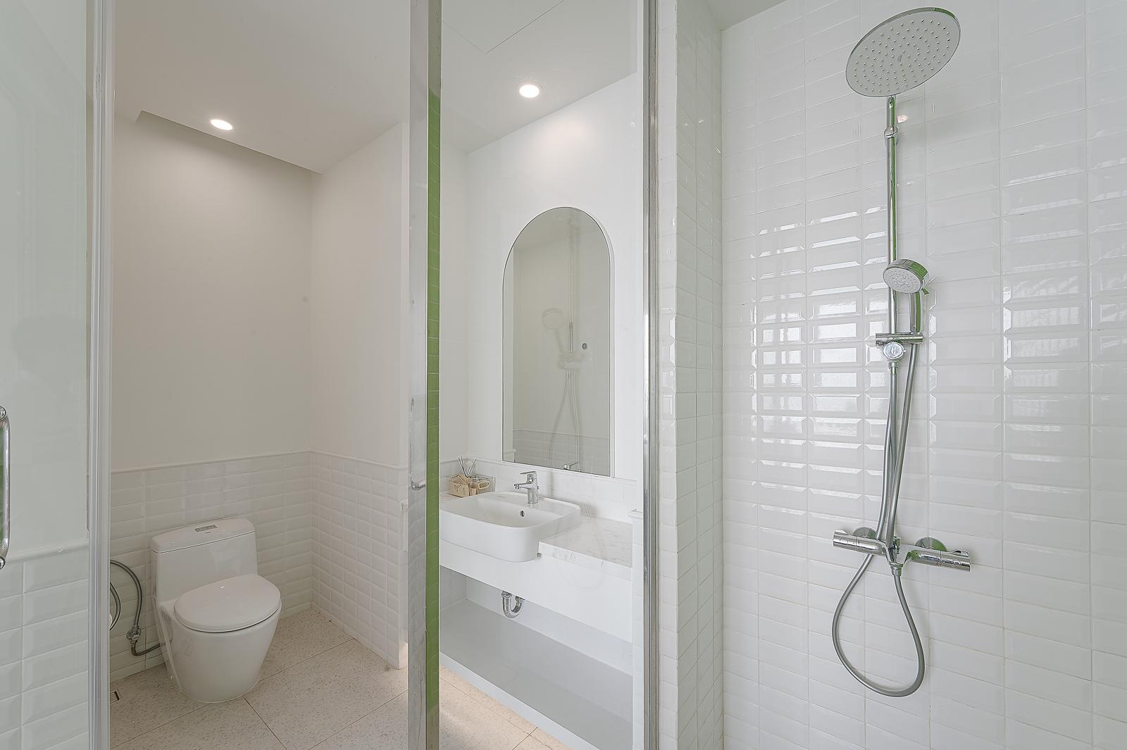 2BR Apartment - Panorama Ocean & Fireworks View