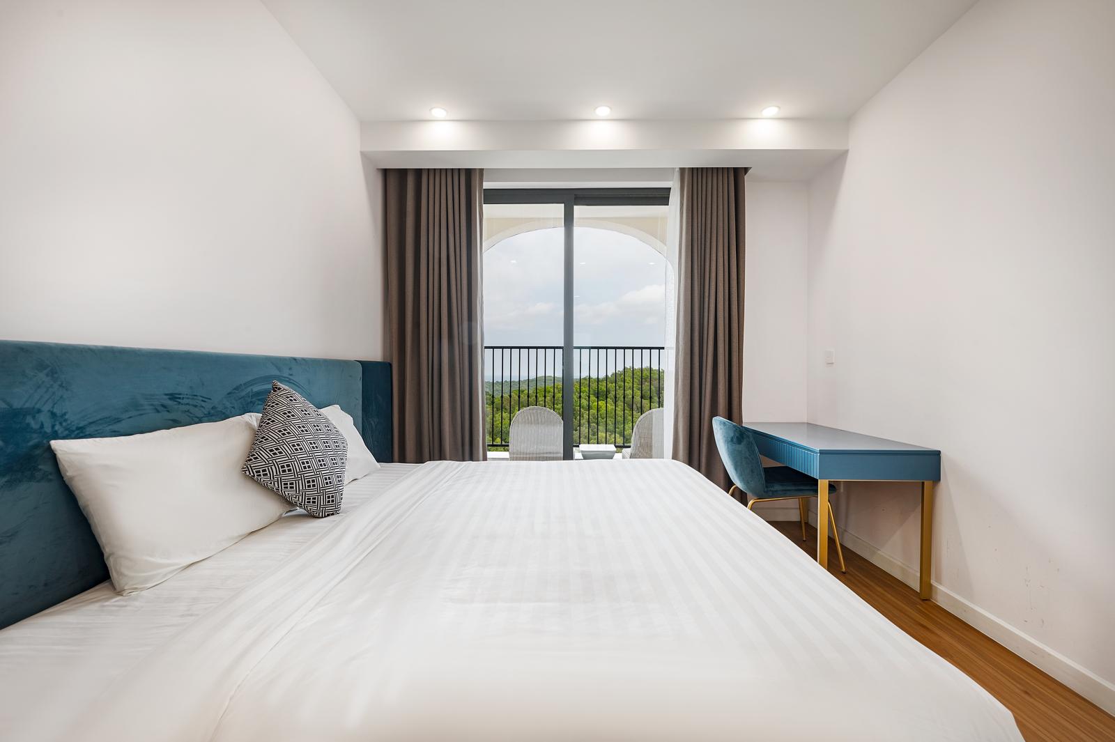 3BR Apartment - Mountain view