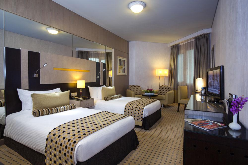 Deluxe Twin Beds Room