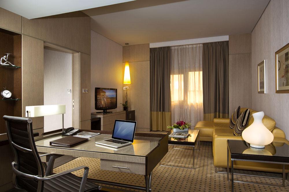 Executive Suite_ Living Room