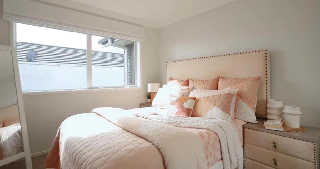 Private Ground Floor 3-Bedroom Suite