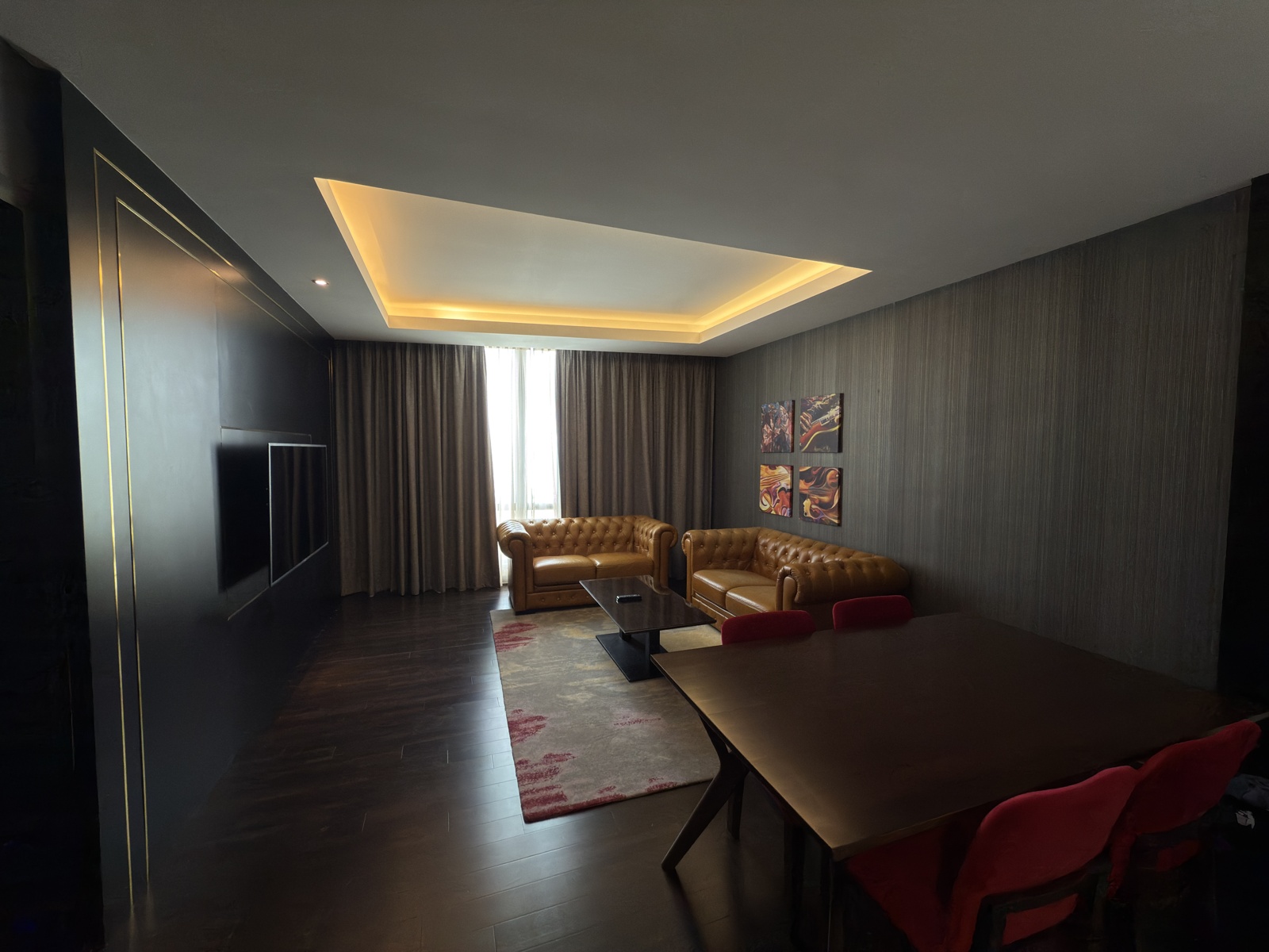 Executive Suite