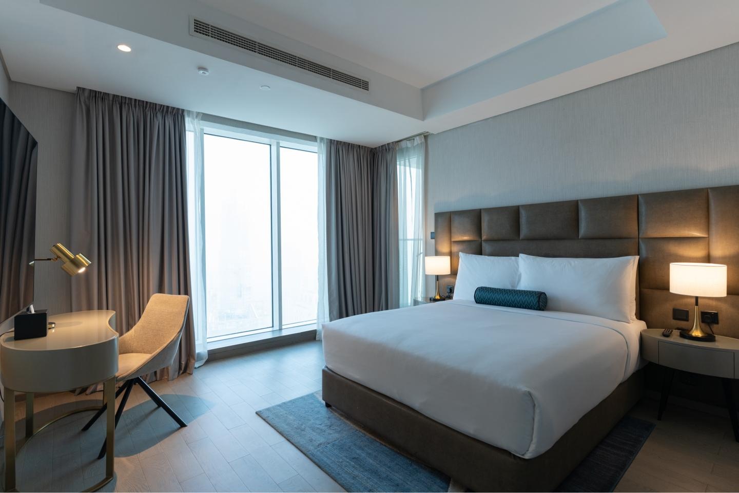 One-Bedroom Spacious Apartment with King and Sofa Bed