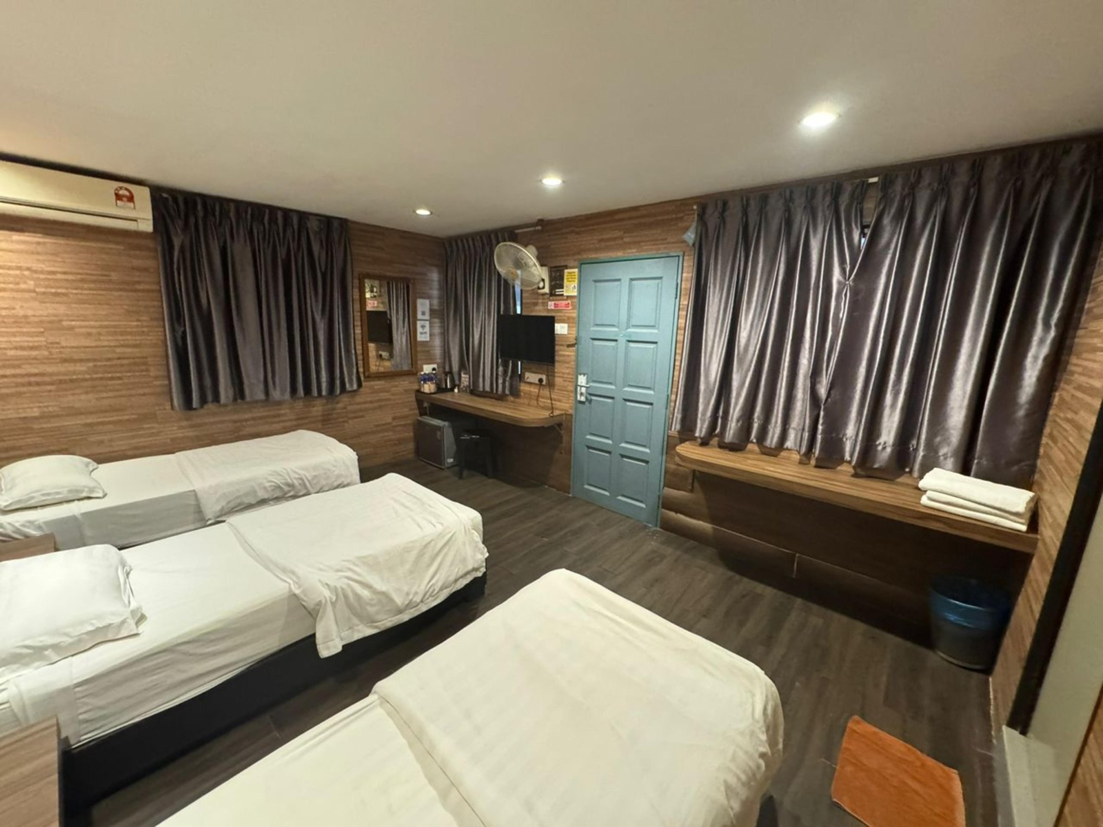 Superior Triple Room
