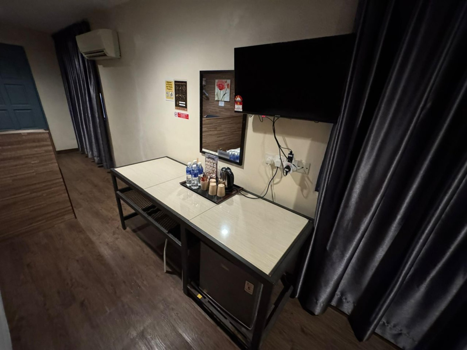 Family 4 Suite