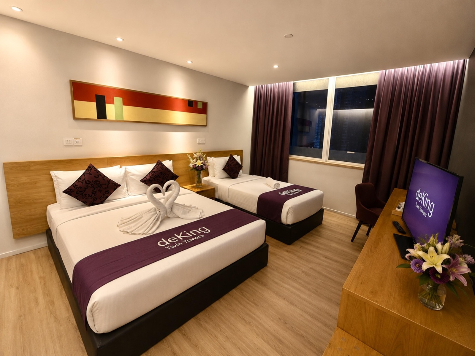 (N) Deluxe Triple Room - City View