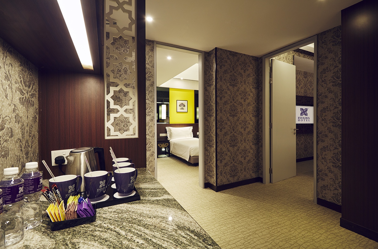 Estadia Family Suite_Kitchenette
