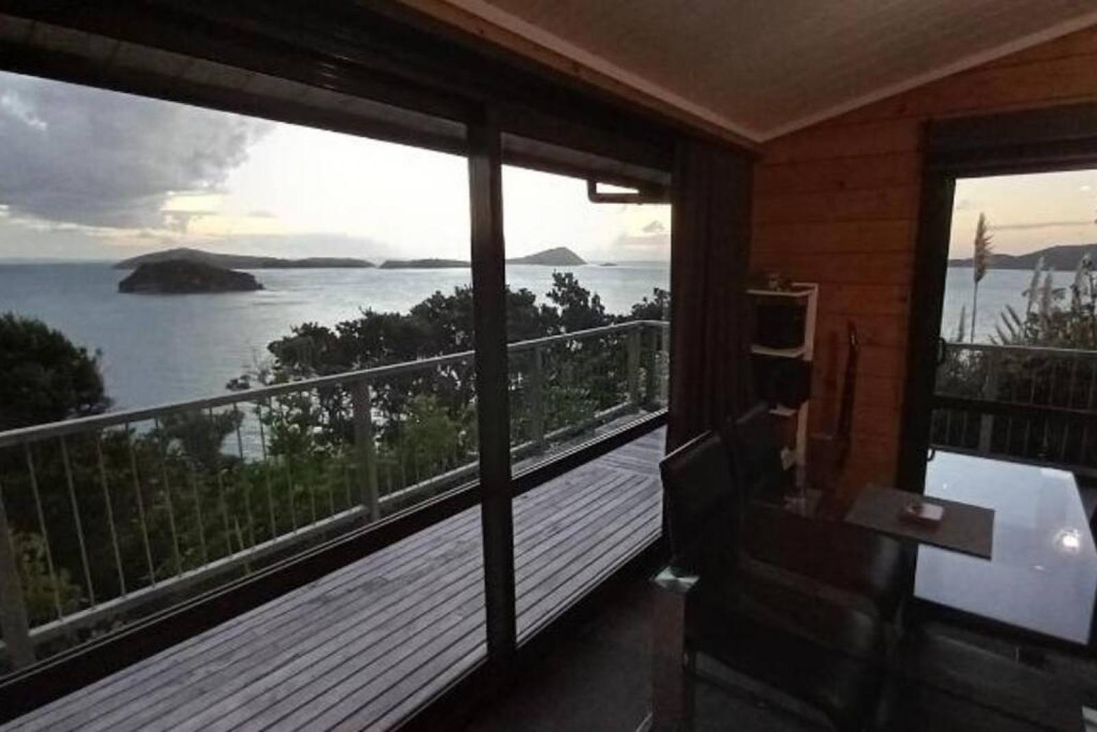 Coromandel Town Island View Experience