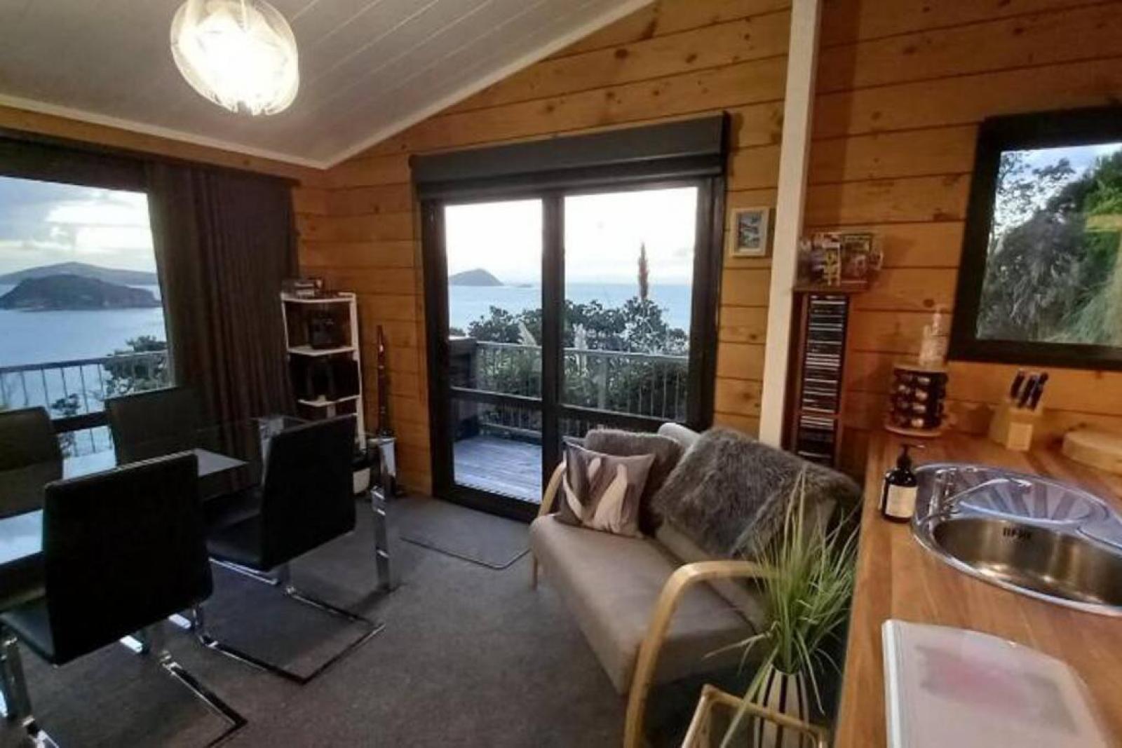Coromandel Town Island View Experience