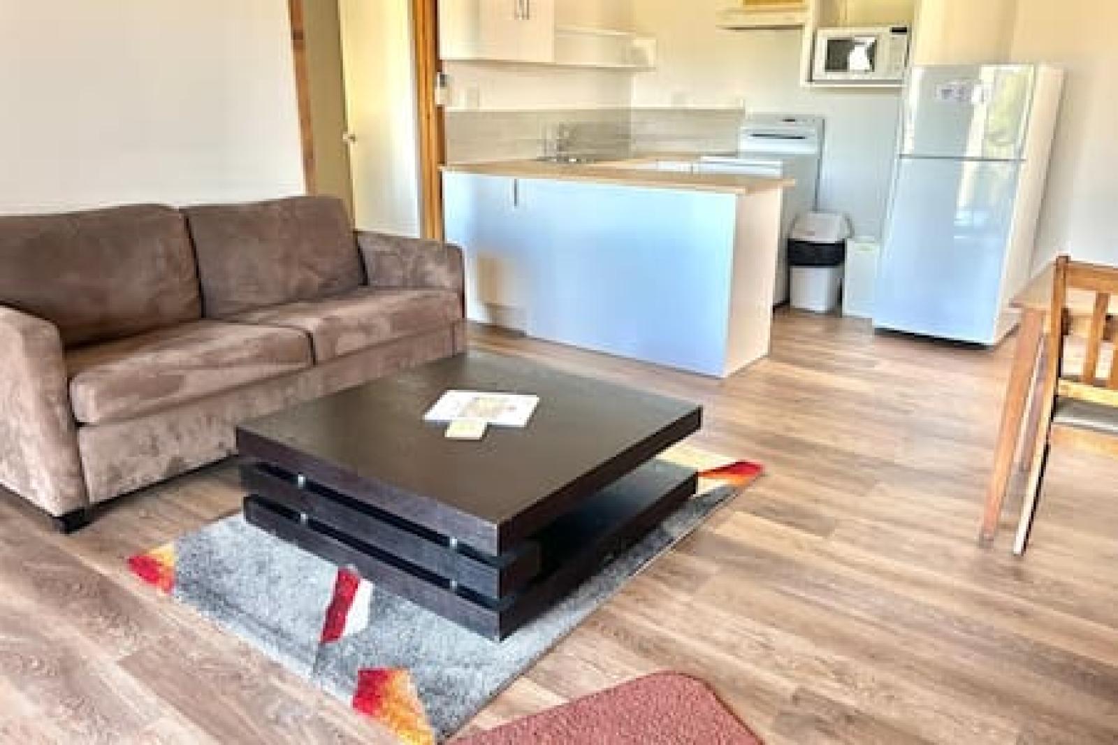 1BR5