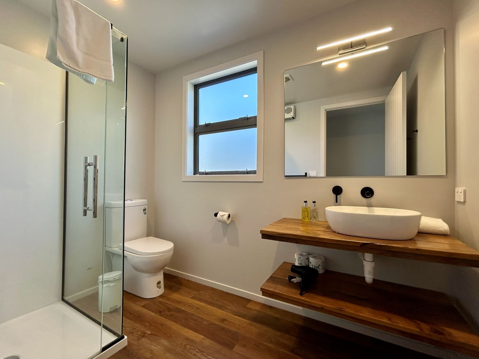 Bivouac Stars A bath1