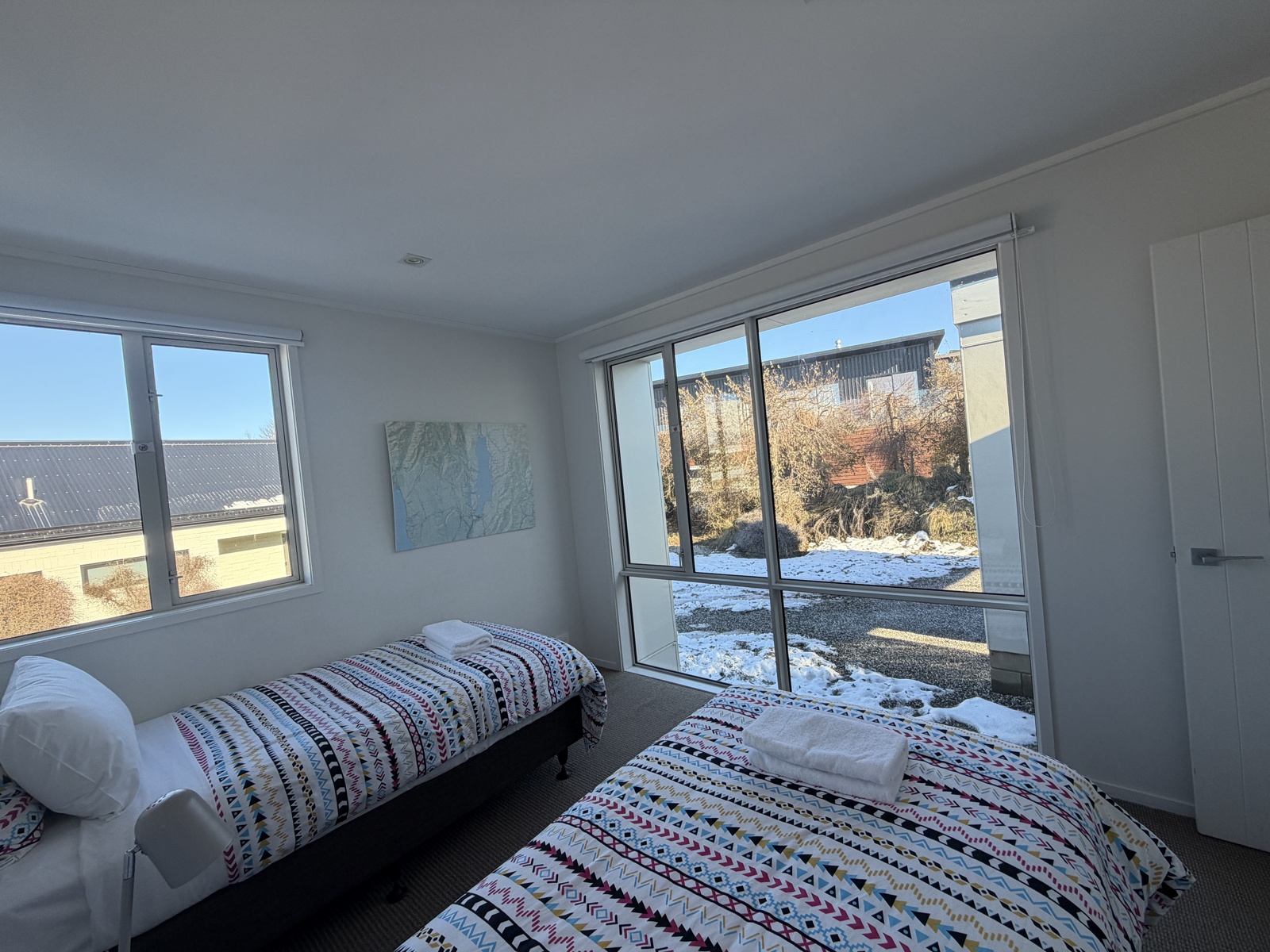 Queenie single beds