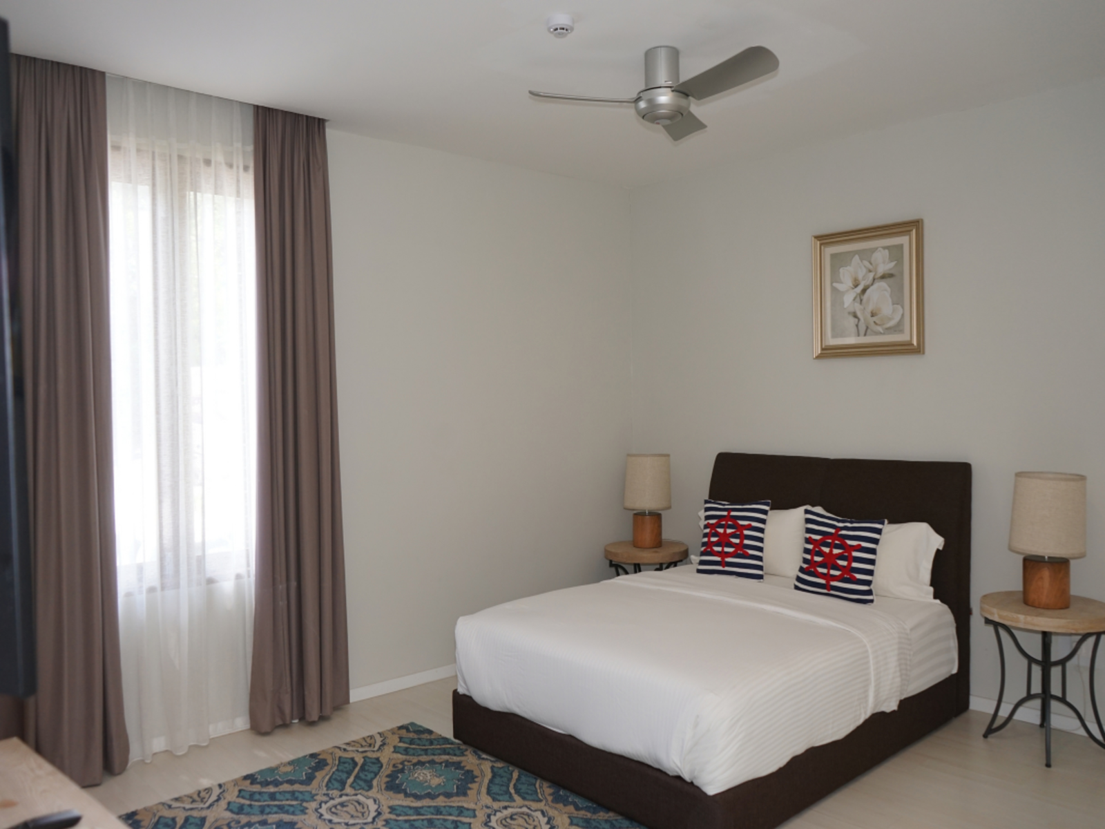 Admiral Suite