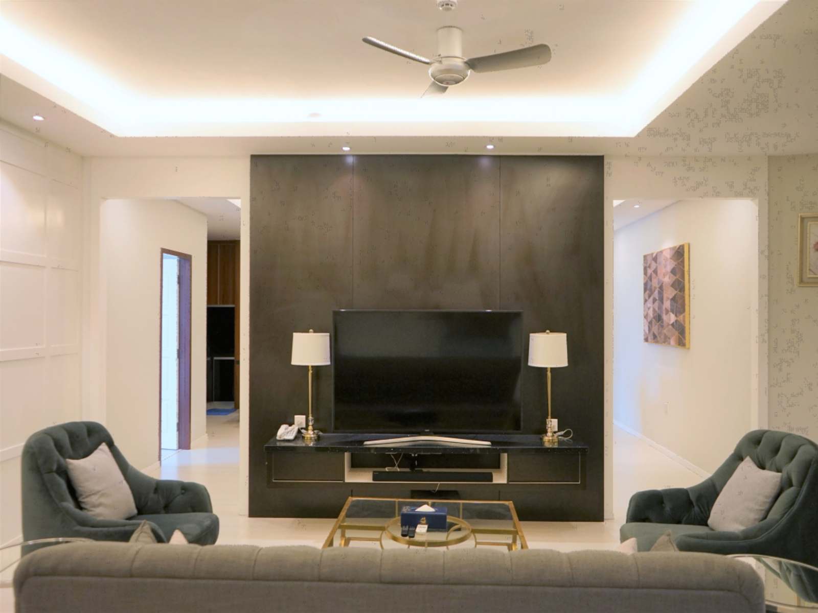Admiral Suite