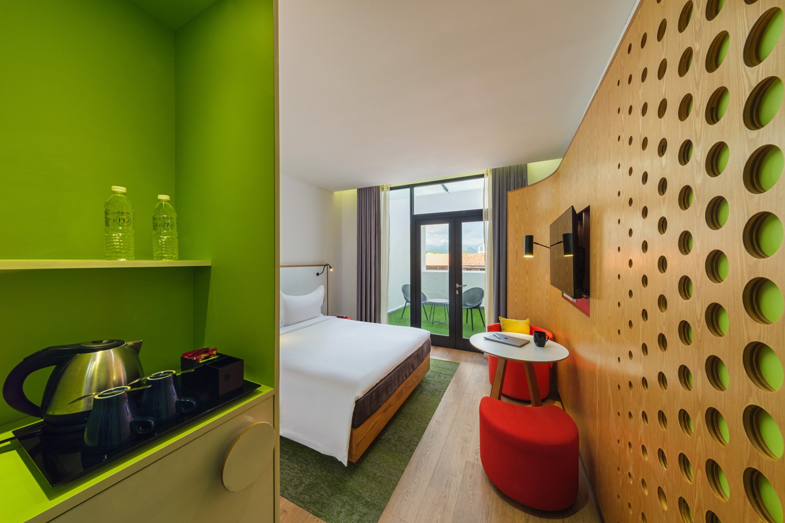 Standard Room with Courtyard