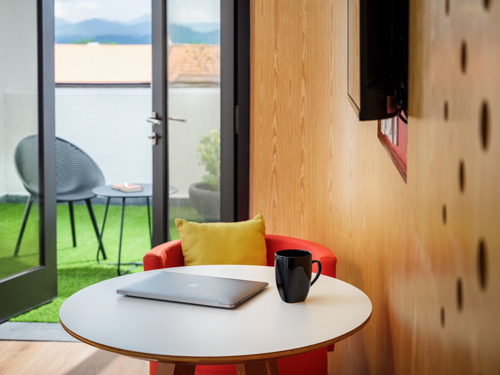 Standard Room with Courtyard