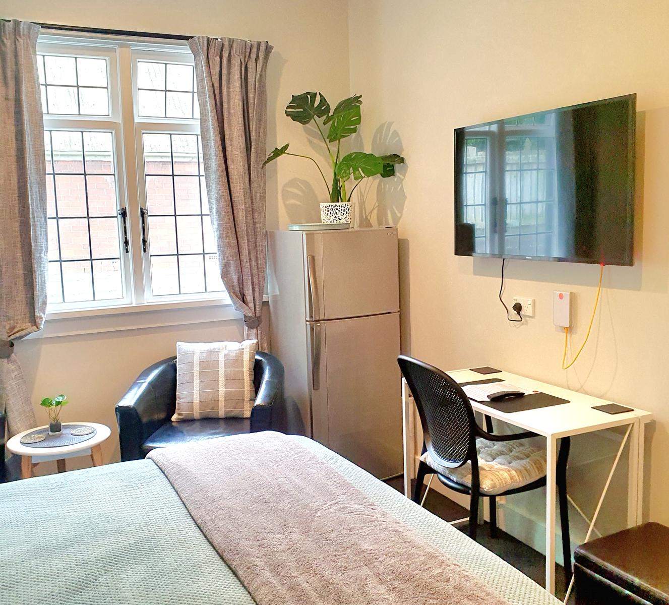 Queen deluxe  with ensuite