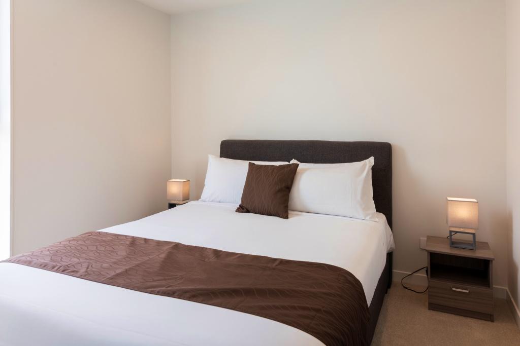 Deluxe Studio Queen size