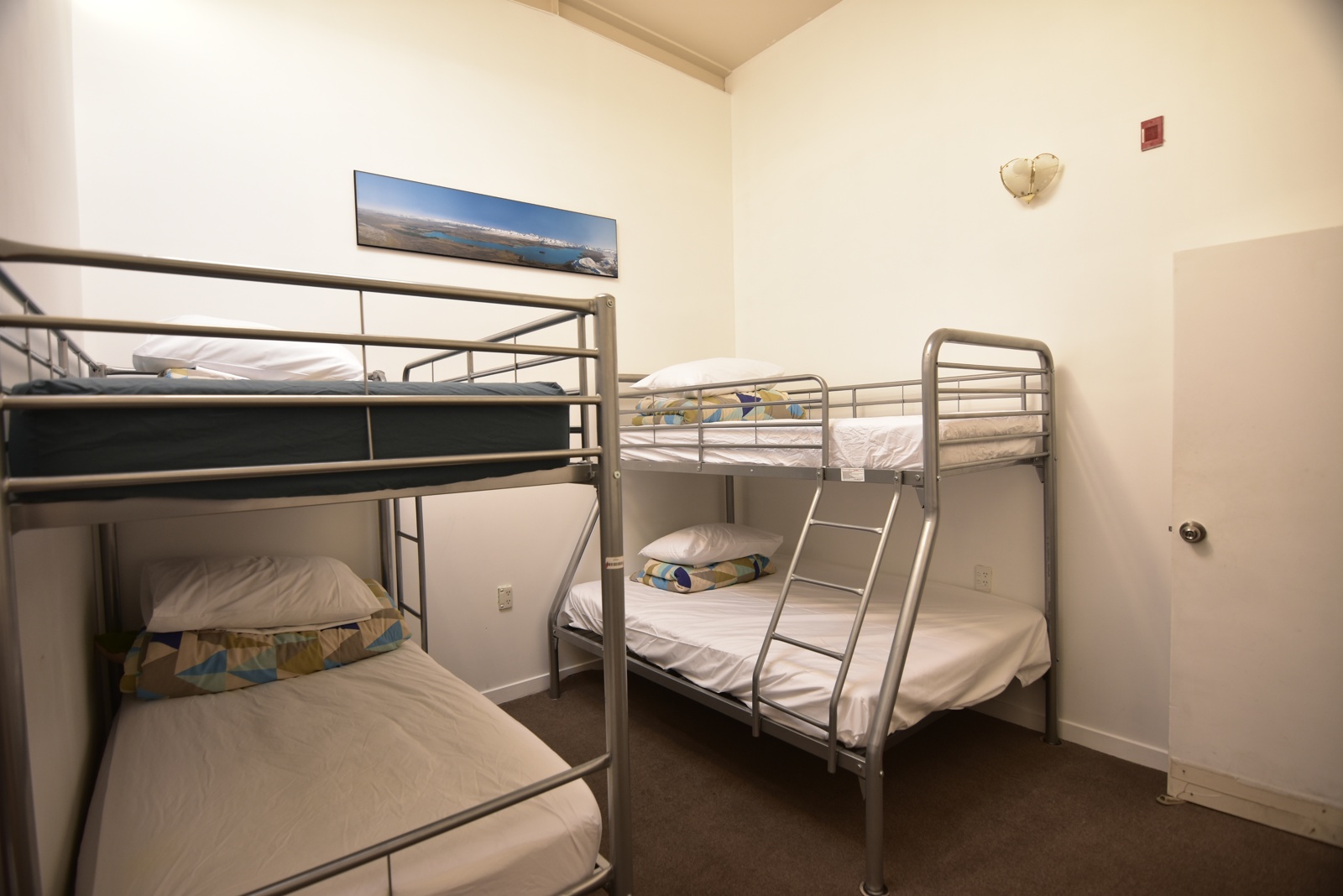 Private Room 4 Beds