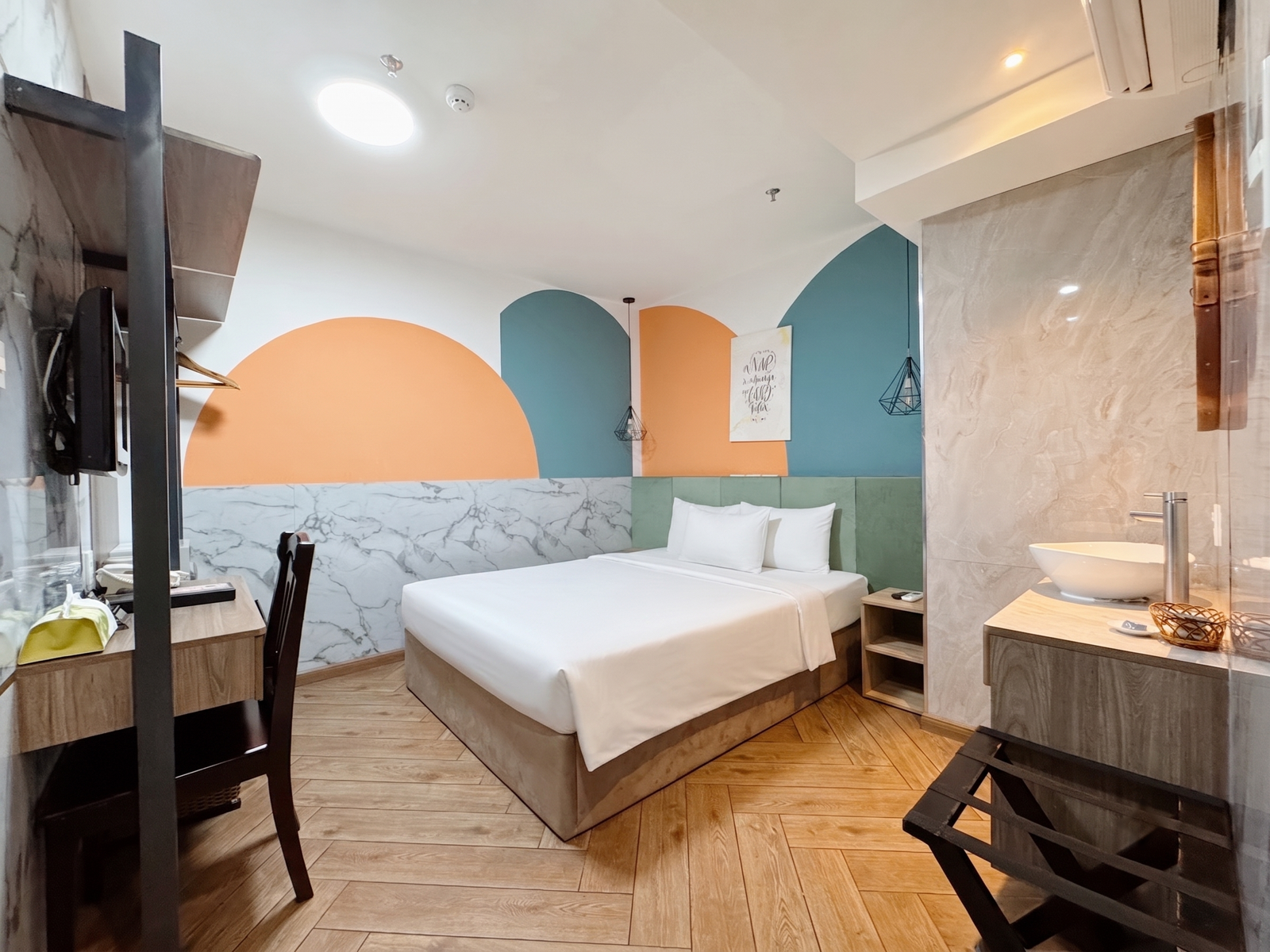 Superior Double without window at Sunrise Central Hotel