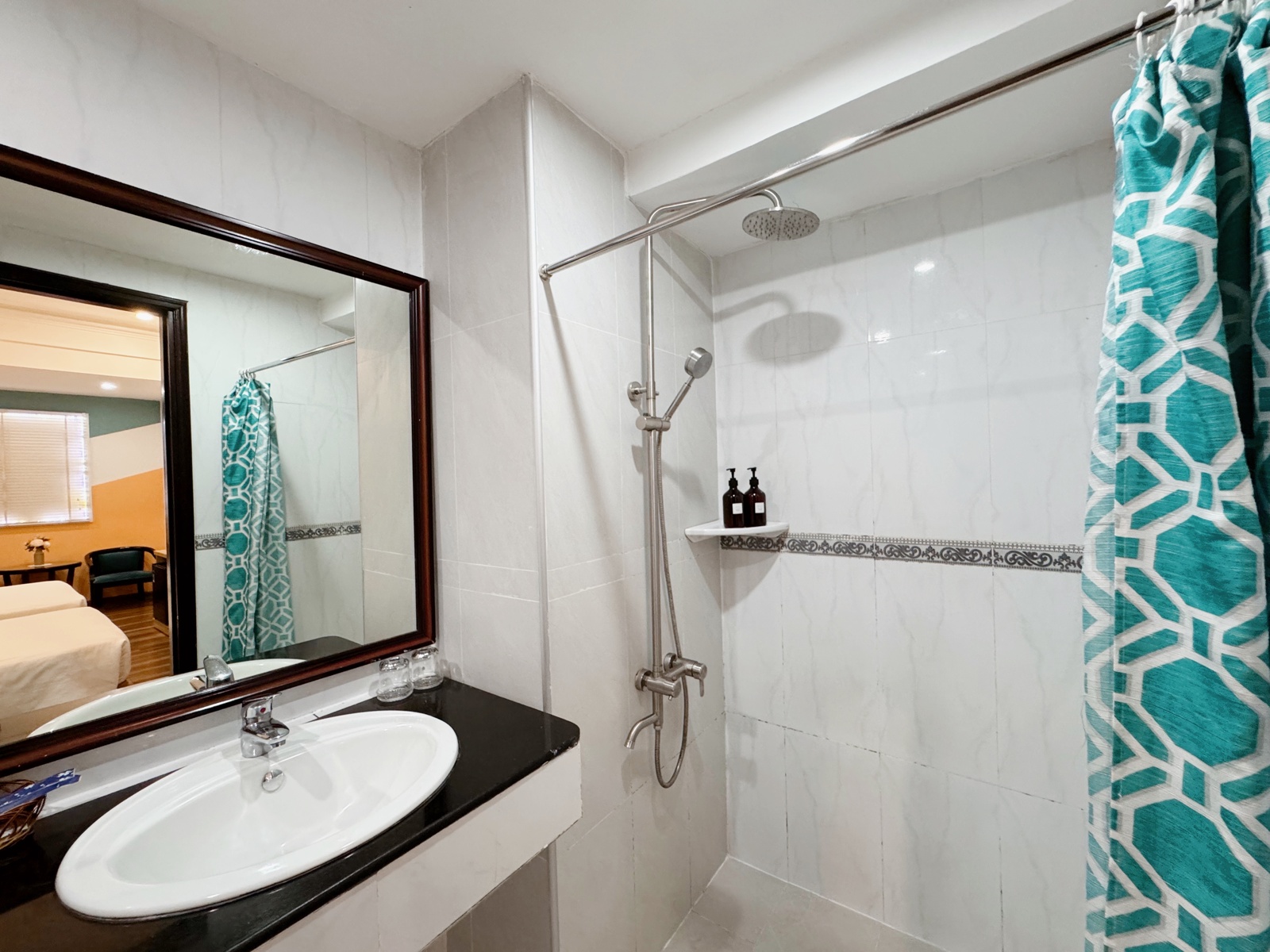 Deluxe Double without window at Sunrise Central Hotel