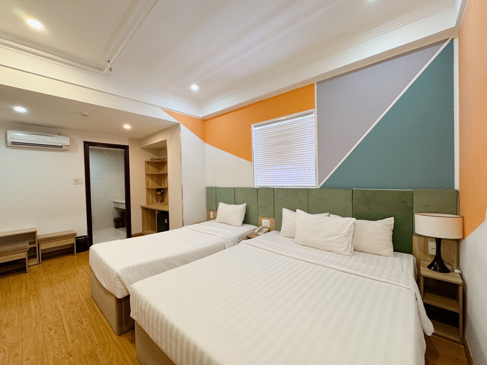 Premier Double with window at Sunrise Central Hotel