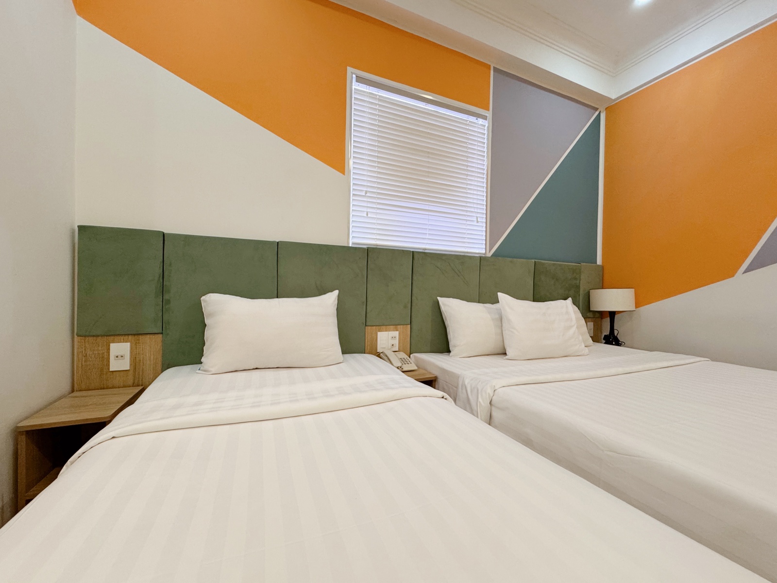 Premier Double with window at Sunrise Central Hotel