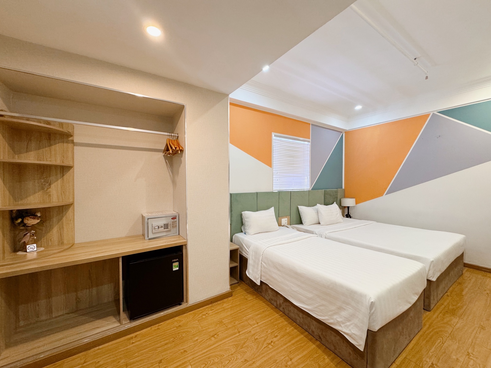 Premier Double with window at Sunrise Central Hotel