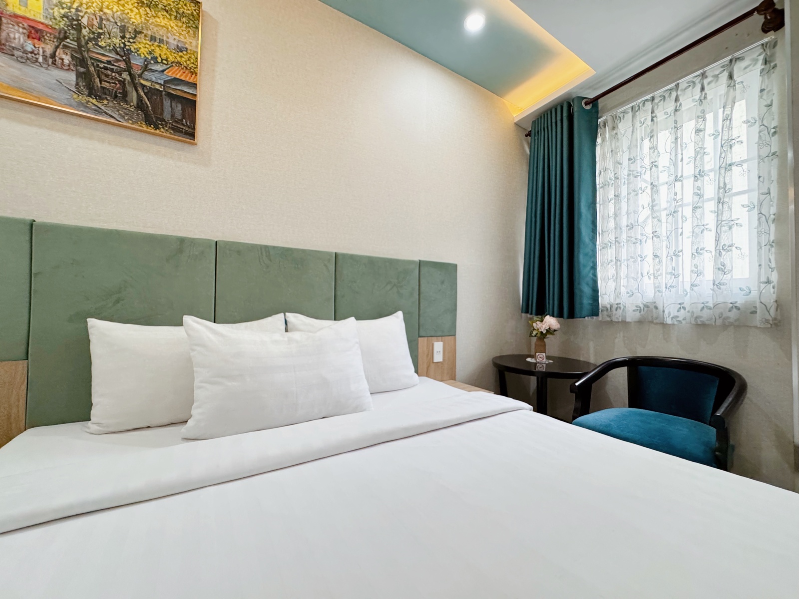 Family Deluxe with window at Sunrise Central Hotel